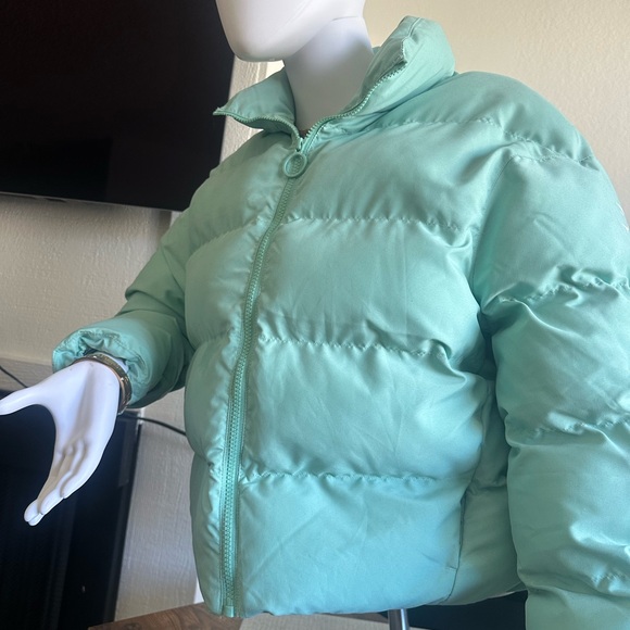 Gymshark Green Lime Puffer - Picture 3 of 6